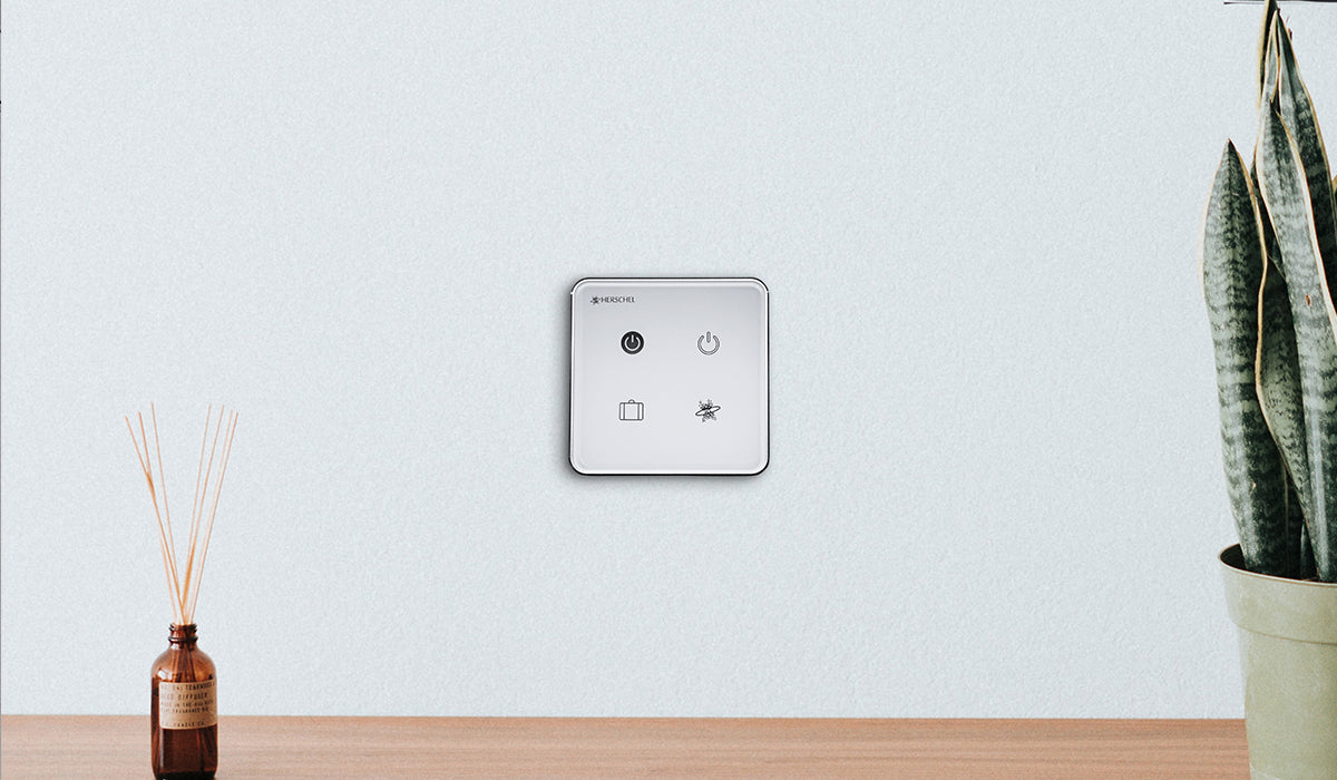 Four Scene Control – White