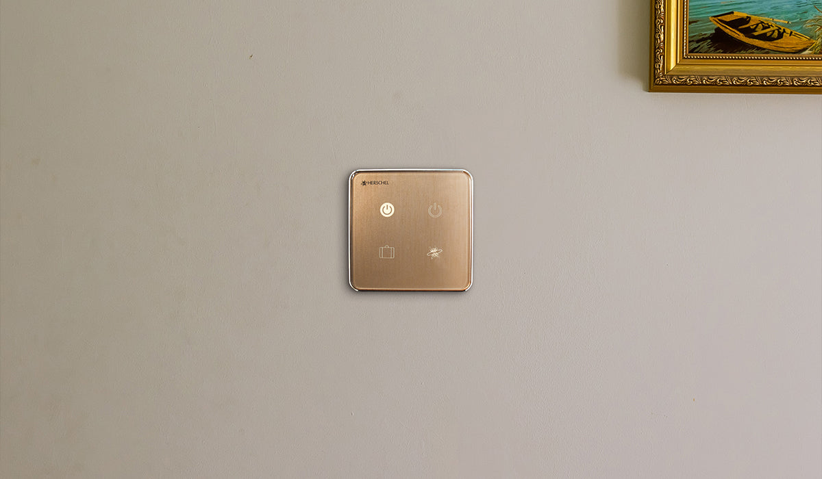 Four Scene Control – Brushed Gold